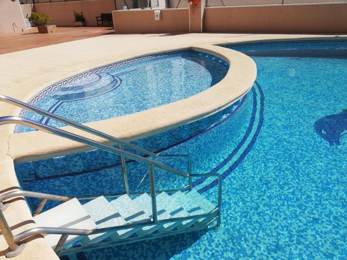 Caprimar Solo Familia Serviplaya Playa de Gandia Εξωτερικό φωτογραφία